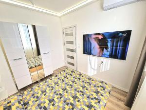 Art Apartment + 2BD parking space