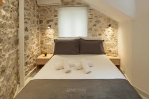 Anassa 2 City Center Apartment