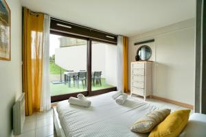 Appartements La Dune *30m de la mer*parking prive* : photos des chambres