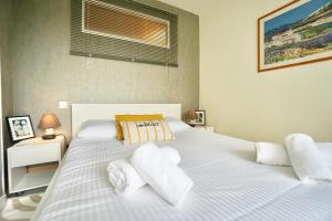 Appartements La Dune *30m de la mer*parking prive* : photos des chambres