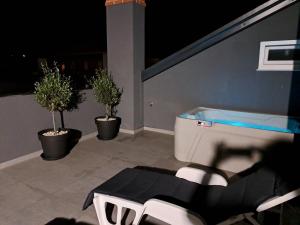 Penthouse Petra with hot tub