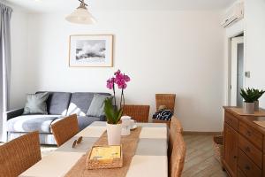 Conero Casa T8- Marcelli di Numana in Piazzale Tremiti 8 con Parcheggio Esclusivo Giardino e Barbecue