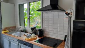 Gîte avec piscine et jacuzzi partagés en Cévennes