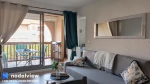 Appartements Bastides du Gd Stade - Appart dans la verdure proche plage - Piscine : photos des chambres