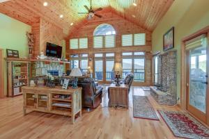 Hiawassee Vacation Rental 1 Mi to Lake Chatuge!
