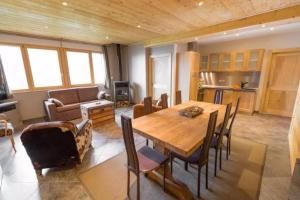 Appartements La Clairiere aux cerfs : photos des chambres