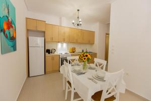 Costos Condos NEW 10A 1 Bedroom