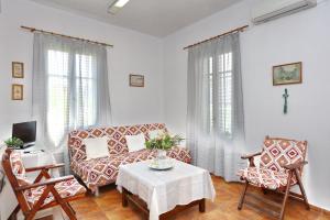 Nest Apartment at the port