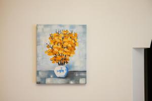 Comfy 4BDR Apartment in Portimão by LovelyStay