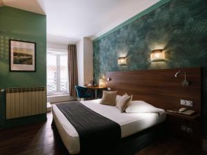 Hotels Hotel du Dauphin : photos des chambres