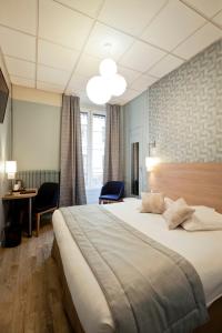 Hotels Hotel du Dauphin : photos des chambres