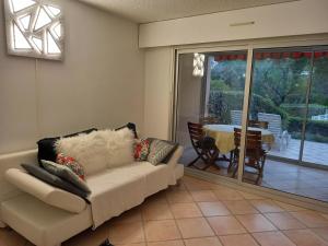 Les Hauts du Golf Rez de jardin Piscine Tennis