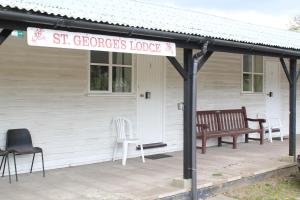 St Georges Lodge, Bisley