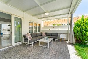 Beautiful bungalow in Island Village