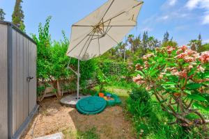 Beautiful bungalow in Island Village