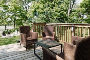 Watson House - Century Home near Sandbanks