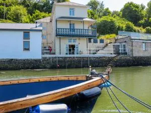 Shipwrights - Galmpton-on-the-Dart