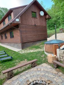 Chata u Michala- neakceptujeme mladé partie