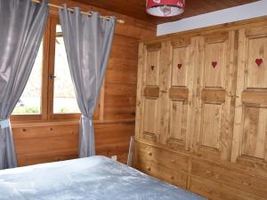 Charmant 2 pièces ensoleillé, balcon sud, parking, proche pistes - FR-1-464-199