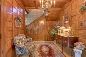 The Pembrooke Inn - Two Rivers