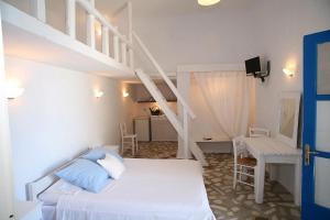 Voula Apartments & Rooms Myconos Greece