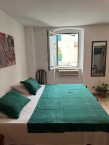 Old Town Escape - Central and Charming