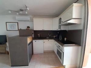 Appartements Bon Cap Corniche 3 etoiles avec Terrasse Clim vue mer parking : photos des chambres