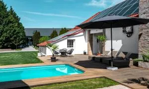 Szent György Kúria - Göntér