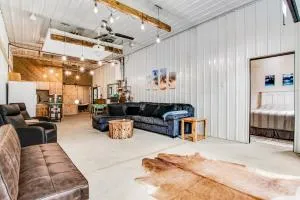 Moe's Vineyard - Necedah