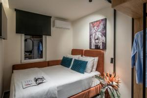 Maison Aqua Suite with Private mini pool jacuzzi