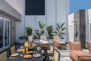 Maison Aqua Suite with Private mini pool jacuzzi