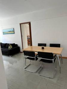 Depto Impecable Alvear!