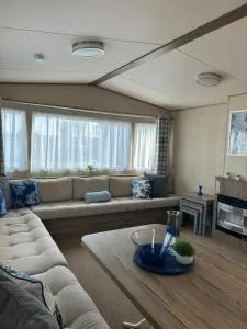 Tarka Holiday Park - Summer Breeze - Coastal Breaks - North Devon - Braunton-Barnstaple - Barnstaple