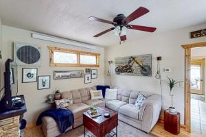 Mountain View Escape