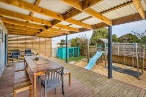 Calm 3922 - Surf Beach