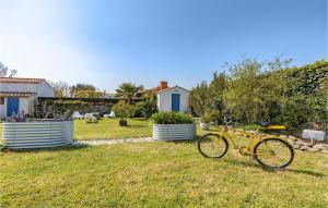 Maisons de vacances Beautiful Home In Noirmoutier With Wifi And 1 Bedrooms : photos des chambres