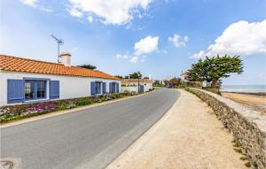 Maisons de vacances Beautiful Home In Noirmoutier With Wifi And 1 Bedrooms : photos des chambres