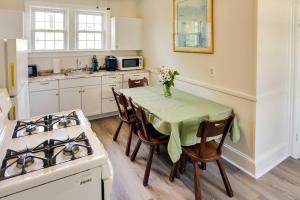 Warren Vacation Rental, Walk to Warren Town Beach