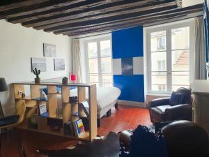 Appartements EXIGEHOME-Grand studio en centre ville - 300 m du RER A : photos des chambres