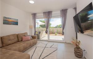 Pet Friendly Home In Sibenik 