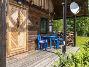 Chalet Schwarzenberg near Ski Lift & Stream