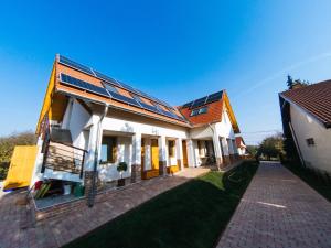 Kun Pista Vendégház III