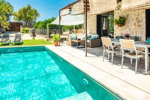 E320 Can Rotxet by Mallorca Villa Selection