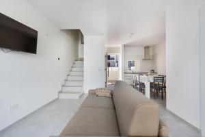 Bina House by BarbarHouse