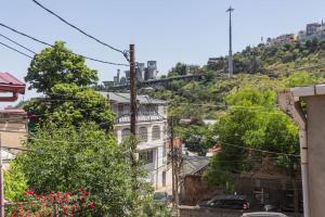 Квартира с террасой в Тбилиси.