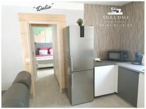 Appartements Villadali-fr Appart Hotel TOULON Clim, Wifi, Terrasse, Cuisine Parking Gratuit : photos des chambres