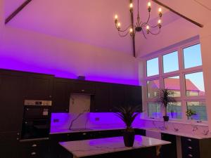 9 Bedroom School House and Halls