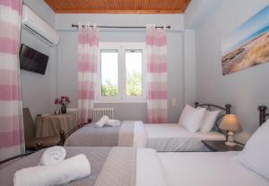 SOHORO Forest Hill Apartment by "elite"