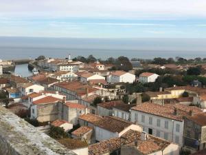 Appartements EOLE, Idealement situe sur le port de St Martin de Re : photos des chambres