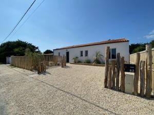 Maisons de vacances Maison Saint-Denis-d'Oleron, 5 pieces, 10 personnes - FR-1-246A-243 : Maison de Vacances